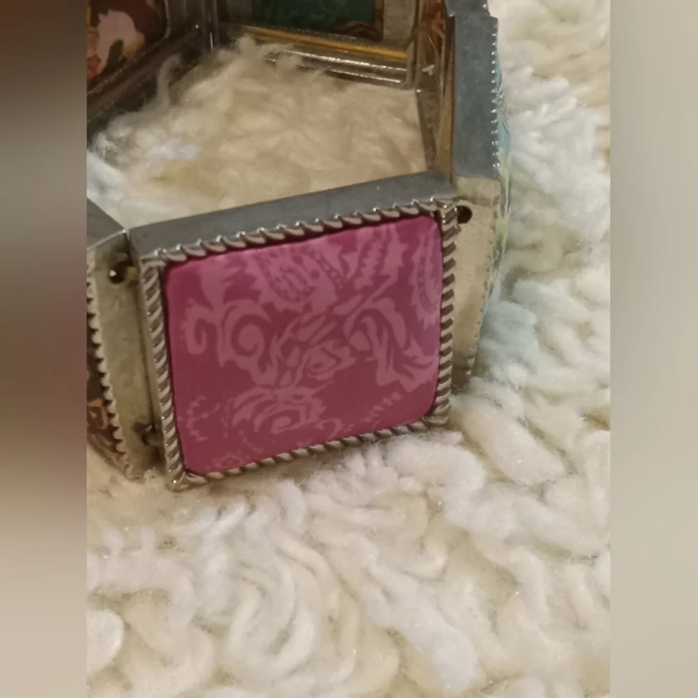 Vera Bradley Multicolor Bracelet - Picture 5 of 13